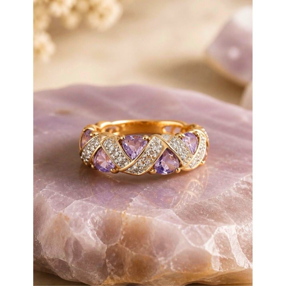 Heart & Pavé Crystal X-Pattern Statement Ring Gold Tone